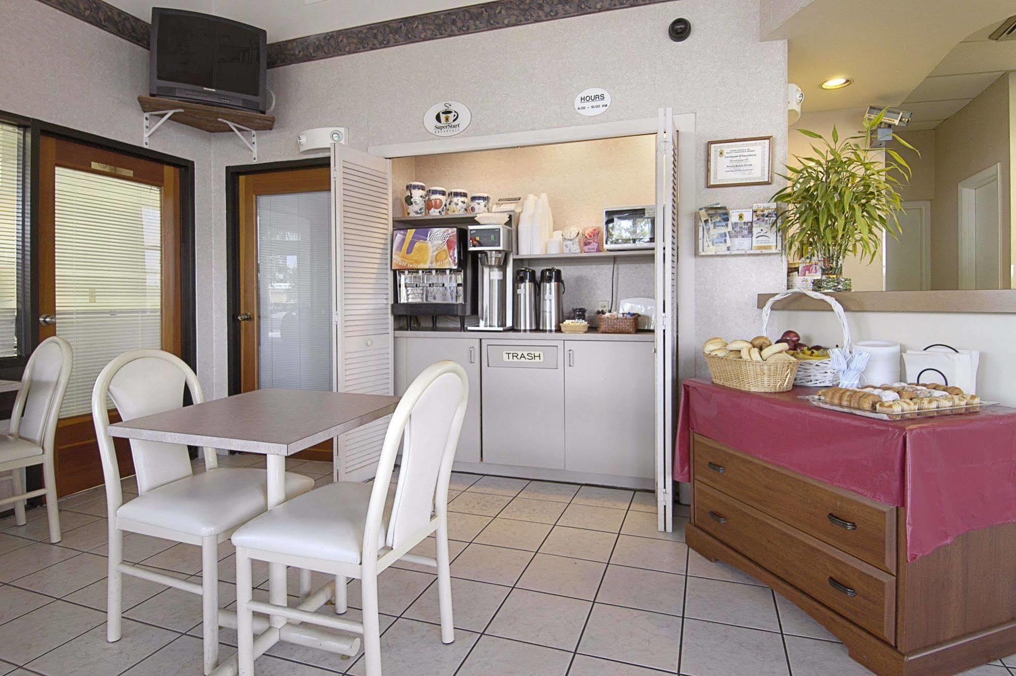 Super 8 By Wyndham Riviera Beach West Palm Beach Luaran gambar